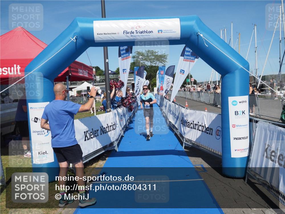 17.08.2025 - KN Förde Triathlon 2025 MichiJ http://msf.ph/oto/8604311 17.08.2025 14:19:14 Laufen 518 meine-sportfotos.de