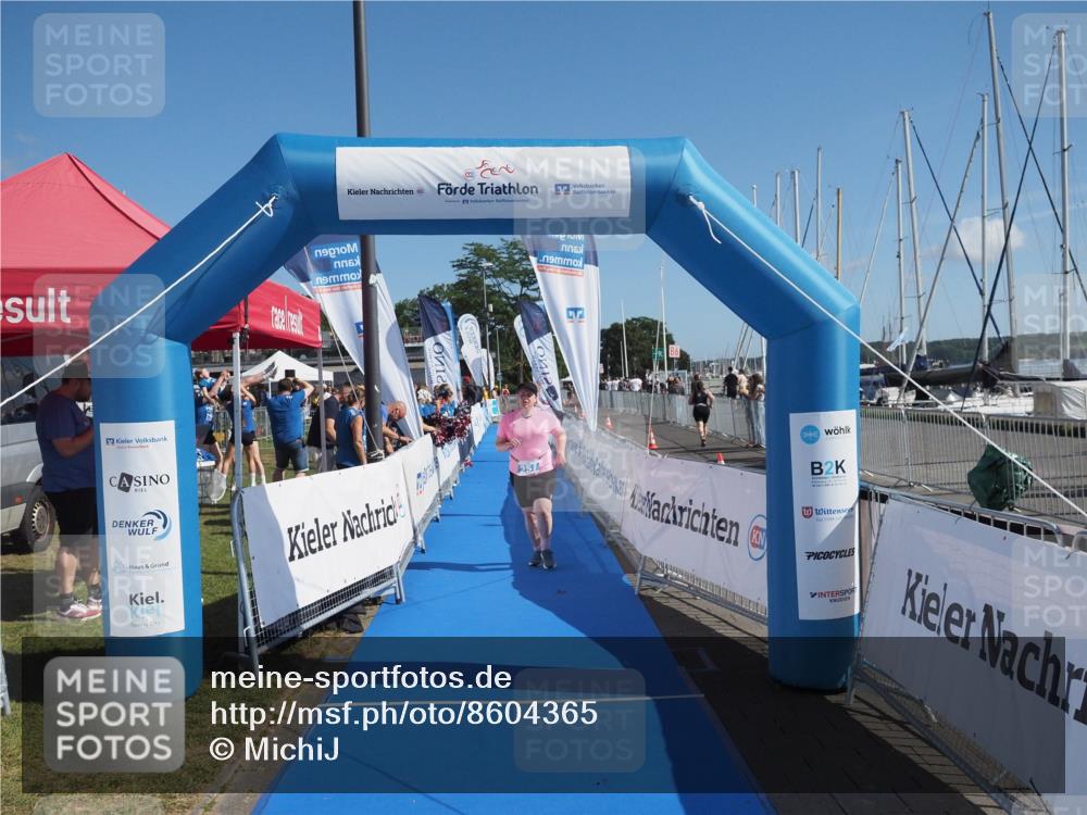 17.08.2025 - KN Förde Triathlon 2025 MichiJ http://msf.ph/oto/8604365 17.08.2025 11:02:21 Laufen 251 meine-sportfotos.de