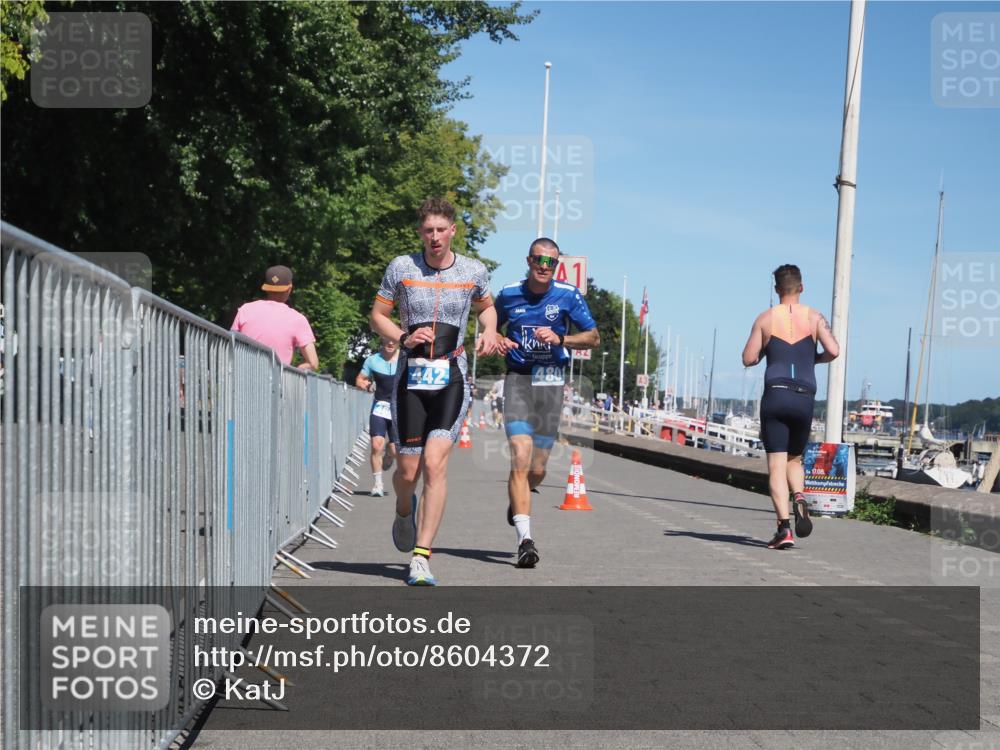 17.08.2025 - KN Förde Triathlon 2025 KatJ http://msf.ph/oto/8604372 17.08.2025 13:47:18 Laufen 442, 469, 480 meine-sportfotos.de