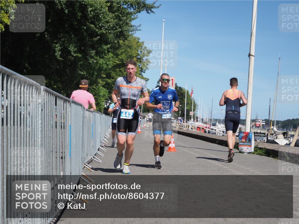 17.08.2025 - KN Förde Triathlon 2025 KatJ http://msf.ph/oto/8604377 17.08.2025 13:47:18 Laufen 442, 469, 480 meine-sportfotos.de