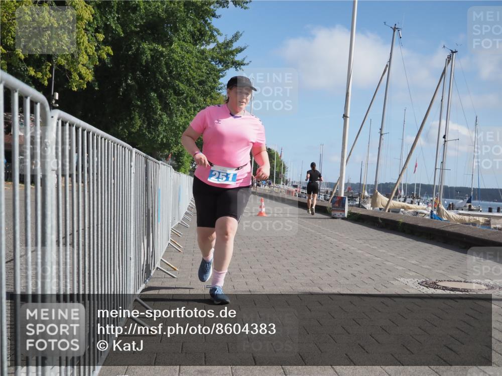 17.08.2025 - KN Förde Triathlon 2025 KatJ http://msf.ph/oto/8604383 17.08.2025 10:27:33 Laufen 131, 151, 251 meine-sportfotos.de