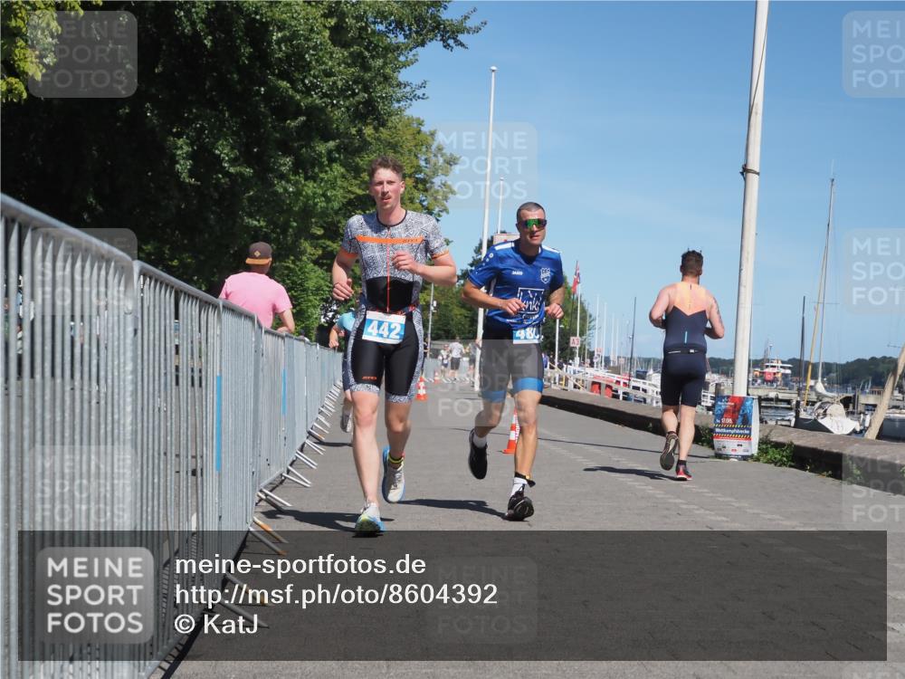 17.08.2025 - KN Förde Triathlon 2025 KatJ http://msf.ph/oto/8604392 17.08.2025 13:47:18 Laufen 442, 469, 480 meine-sportfotos.de