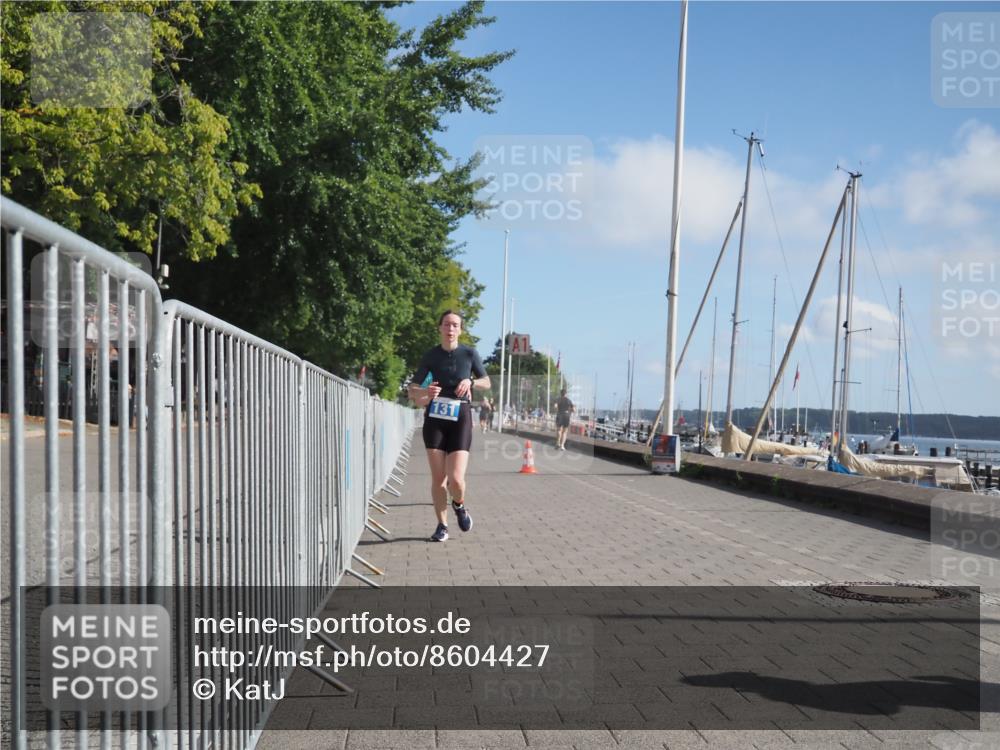 17.08.2025 - KN Förde Triathlon 2025 KatJ http://msf.ph/oto/8604427 17.08.2025 10:27:37 Laufen 131, 143, 151 meine-sportfotos.de