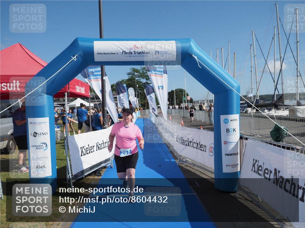 17.08.2025 - KN Förde Triathlon 2025 MichiJ http://msf.ph/oto/8604432 17.08.2025 11:02:23 Laufen 251 meine-sportfotos.de
