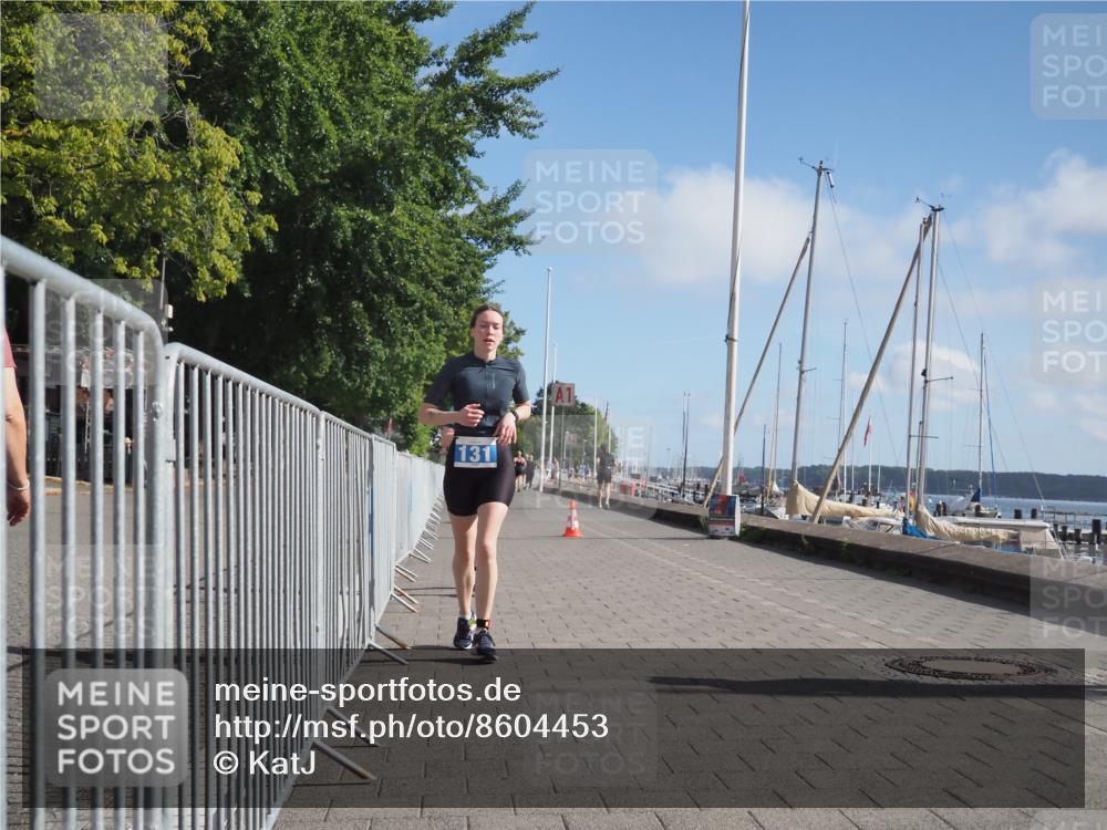 17.08.2025 - KN Förde Triathlon 2025 KatJ http://msf.ph/oto/8604453 17.08.2025 10:27:38 Laufen 131, 143, 151 meine-sportfotos.de