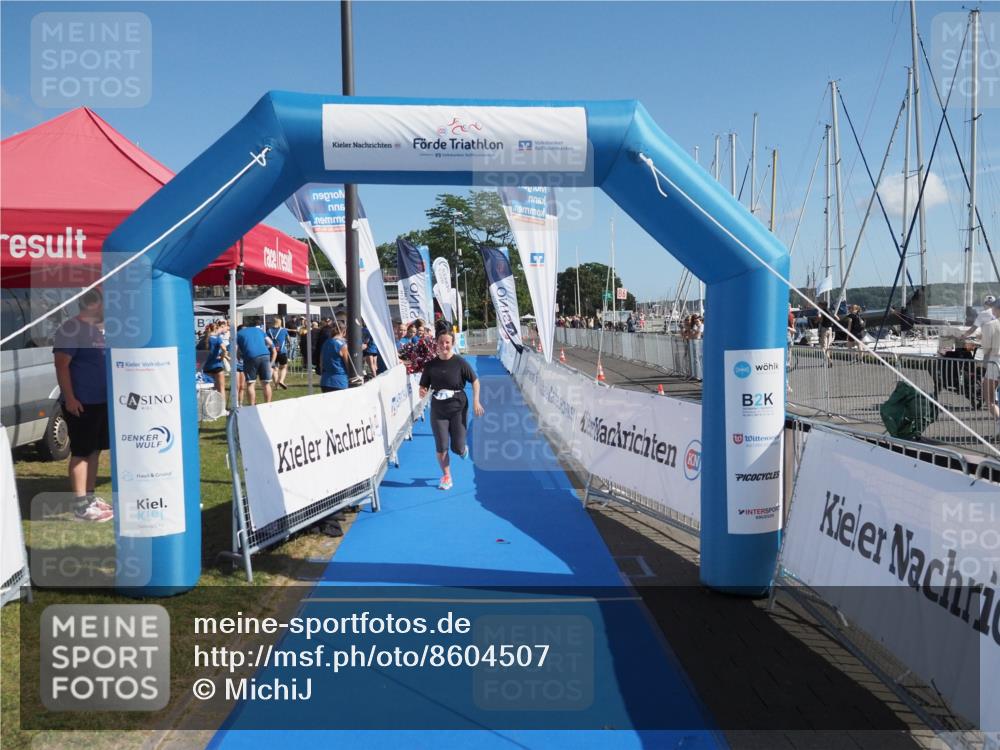 17.08.2025 - KN Förde Triathlon 2025 MichiJ http://msf.ph/oto/8604507 17.08.2025 11:02:50 Laufen  meine-sportfotos.de