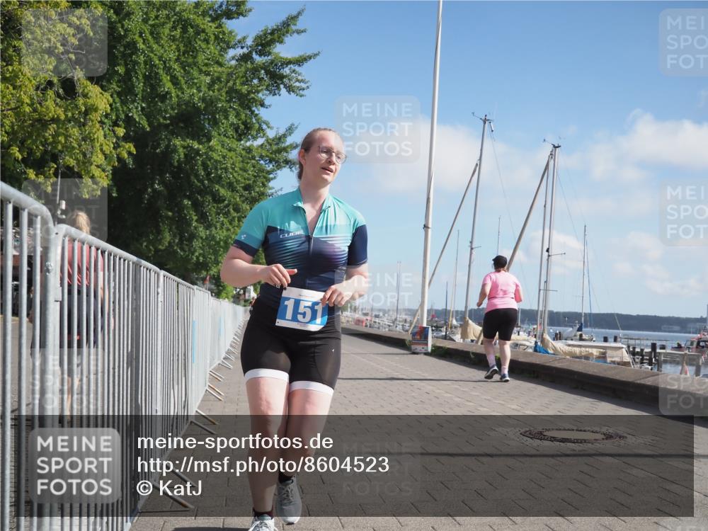17.08.2025 - KN Förde Triathlon 2025 KatJ http://msf.ph/oto/8604523 17.08.2025 10:27:41 Laufen 131, 143, 151 meine-sportfotos.de