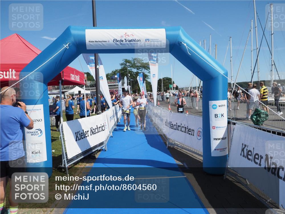 17.08.2025 - KN Förde Triathlon 2025 MichiJ http://msf.ph/oto/8604560 17.08.2025 12:21:22 Laufen 611, 630 meine-sportfotos.de