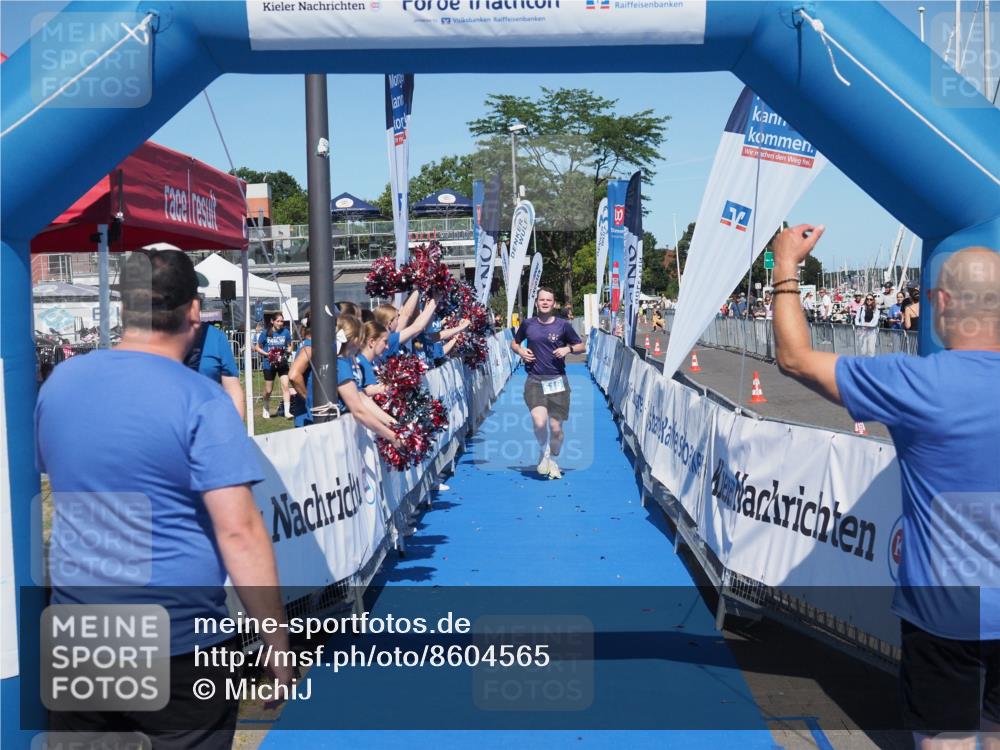 17.08.2025 - KN Förde Triathlon 2025 MichiJ http://msf.ph/oto/8604565 17.08.2025 14:21:58 Laufen 515 meine-sportfotos.de