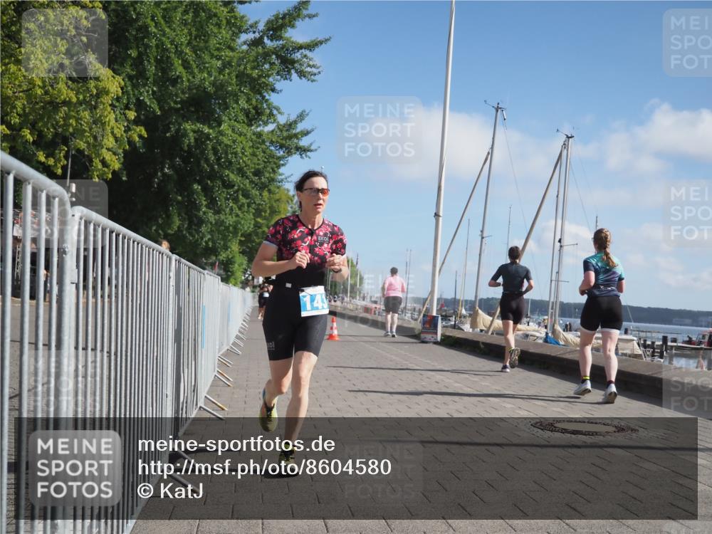 17.08.2025 - KN Förde Triathlon 2025 KatJ http://msf.ph/oto/8604580 17.08.2025 10:27:46 Laufen 143 meine-sportfotos.de