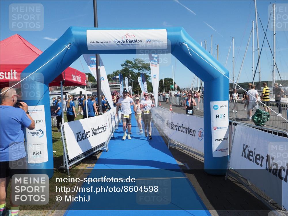 17.08.2025 - KN Förde Triathlon 2025 MichiJ http://msf.ph/oto/8604598 17.08.2025 12:21:22 Laufen 611, 630 meine-sportfotos.de