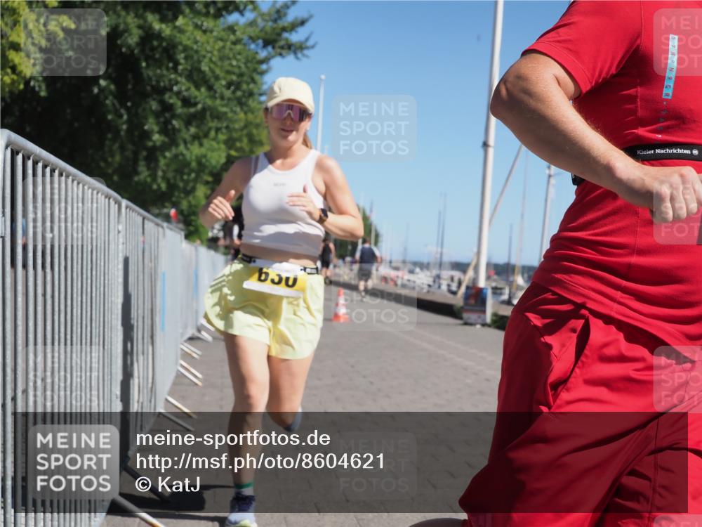 17.08.2025 - KN Förde Triathlon 2025 KatJ http://msf.ph/oto/8604621 17.08.2025 11:57:51 Laufen 372, 610, 624, 630 meine-sportfotos.de