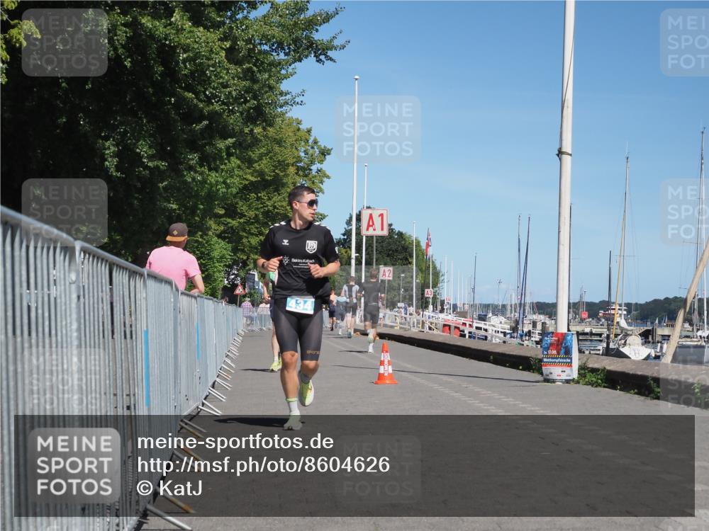 17.08.2025 - KN Förde Triathlon 2025 KatJ http://msf.ph/oto/8604626 17.08.2025 13:47:40 Laufen 434, 450 meine-sportfotos.de