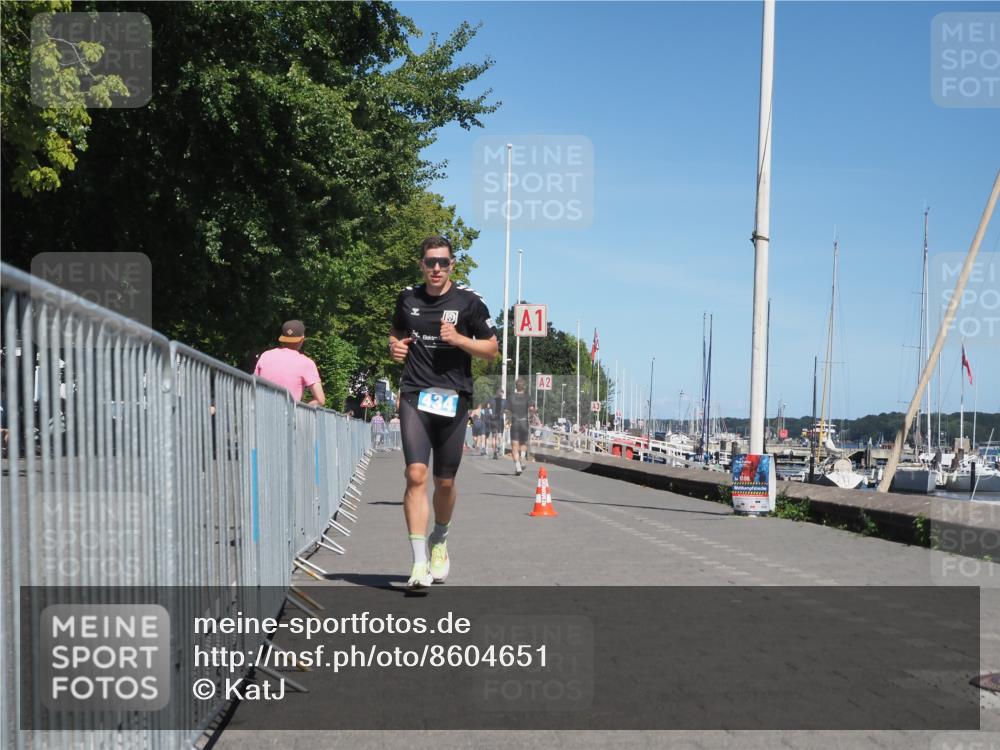 17.08.2025 - KN Förde Triathlon 2025 KatJ http://msf.ph/oto/8604651 17.08.2025 13:47:41 Laufen 434, 450 meine-sportfotos.de
