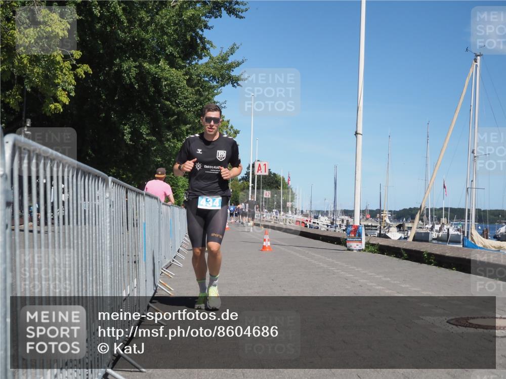 17.08.2025 - KN Förde Triathlon 2025 KatJ http://msf.ph/oto/8604686 17.08.2025 13:47:42 Laufen 434, 450 meine-sportfotos.de
