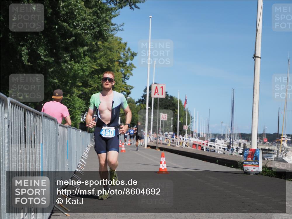 17.08.2025 - KN Förde Triathlon 2025 KatJ http://msf.ph/oto/8604692 17.08.2025 13:47:44 Laufen 434, 450 meine-sportfotos.de