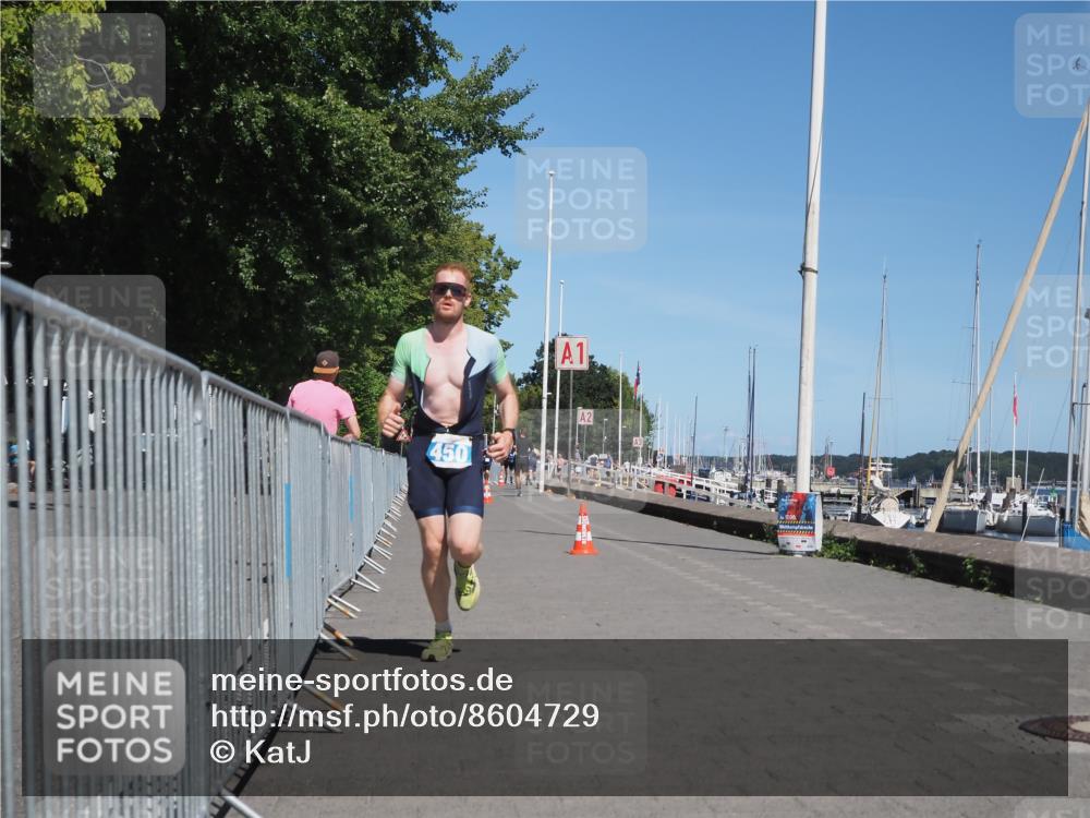 17.08.2025 - KN Förde Triathlon 2025 KatJ http://msf.ph/oto/8604729 17.08.2025 13:47:45 Laufen 434, 450 meine-sportfotos.de