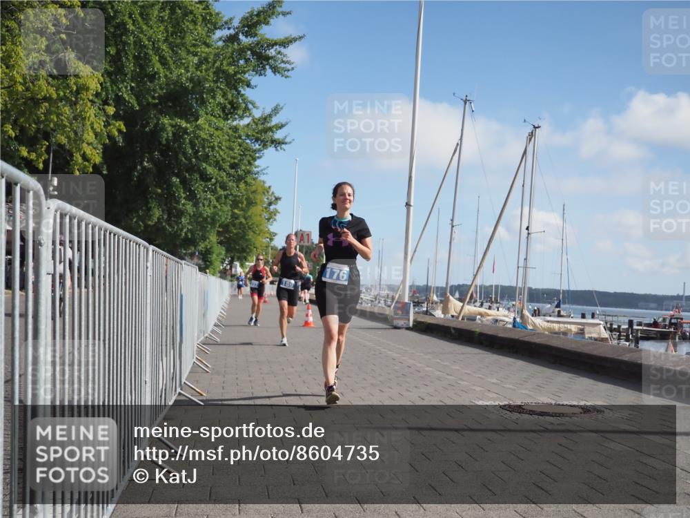 17.08.2025 - KN Förde Triathlon 2025 KatJ http://msf.ph/oto/8604735 17.08.2025 10:27:58 Laufen 176, 189, 208, 237 meine-sportfotos.de