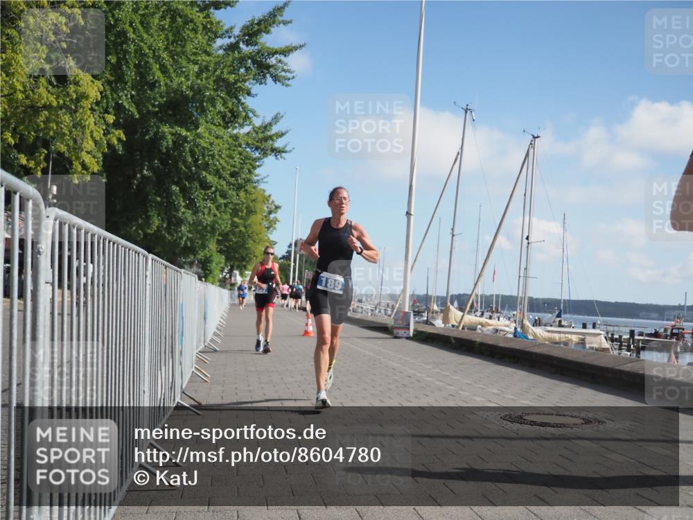 17.08.2025 - KN Förde Triathlon 2025 KatJ http://msf.ph/oto/8604780 17.08.2025 10:28:00 Laufen 176, 189, 208, 237 meine-sportfotos.de