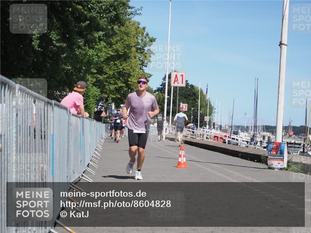 17.08.2025 - KN Förde Triathlon 2025 KatJ http://msf.ph/oto/8604828 17.08.2025 13:48:01 Laufen 458, 504 meine-sportfotos.de