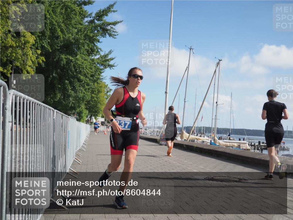 17.08.2025 - KN Förde Triathlon 2025 KatJ http://msf.ph/oto/8604844 17.08.2025 10:28:04 Laufen 189, 237 meine-sportfotos.de