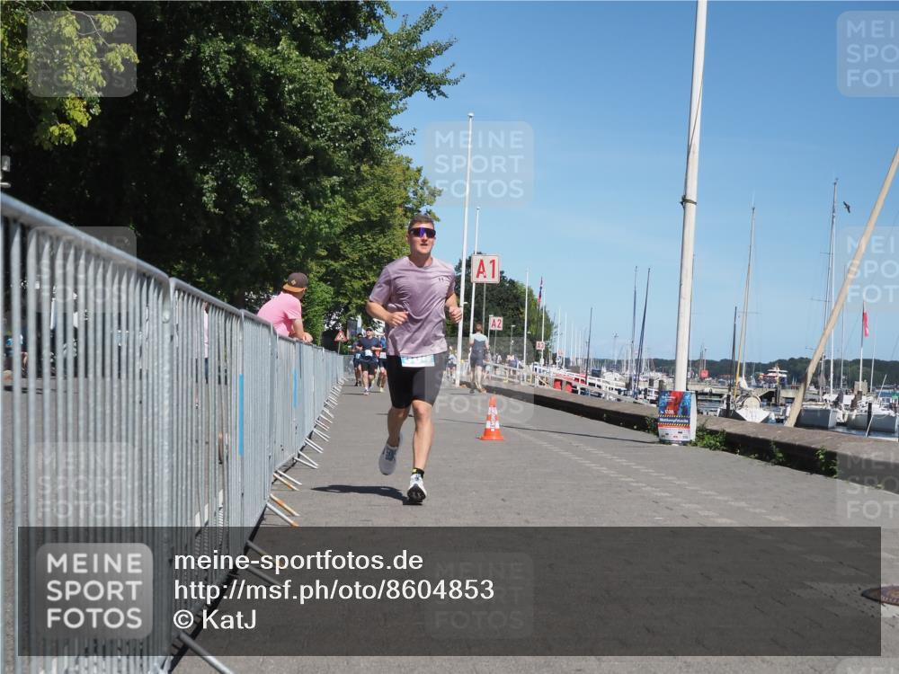 17.08.2025 - KN Förde Triathlon 2025 KatJ http://msf.ph/oto/8604853 17.08.2025 13:48:02 Laufen 458, 504 meine-sportfotos.de
