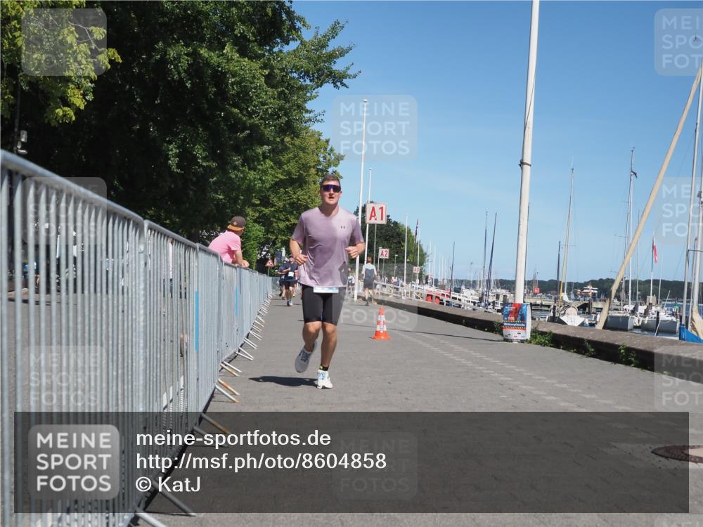 17.08.2025 - KN Förde Triathlon 2025 KatJ http://msf.ph/oto/8604858 17.08.2025 13:48:02 Laufen 458, 504 meine-sportfotos.de