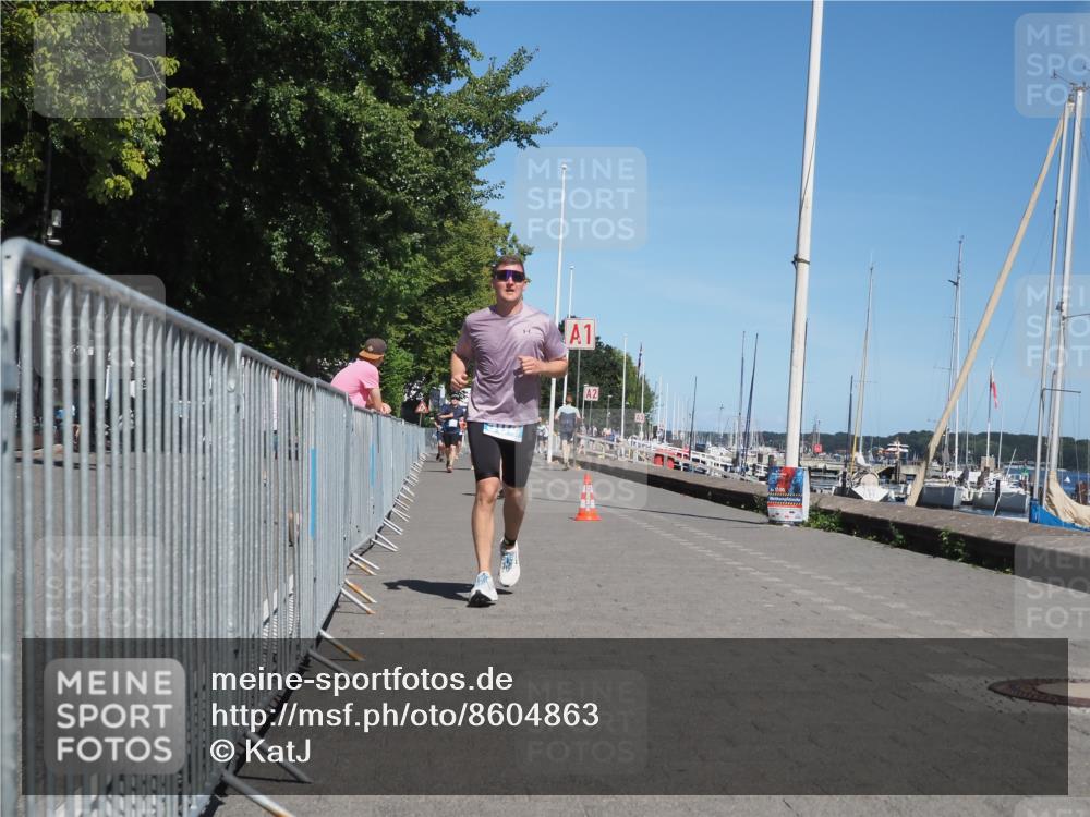 17.08.2025 - KN Förde Triathlon 2025 KatJ http://msf.ph/oto/8604863 17.08.2025 13:48:02 Laufen 458, 504 meine-sportfotos.de