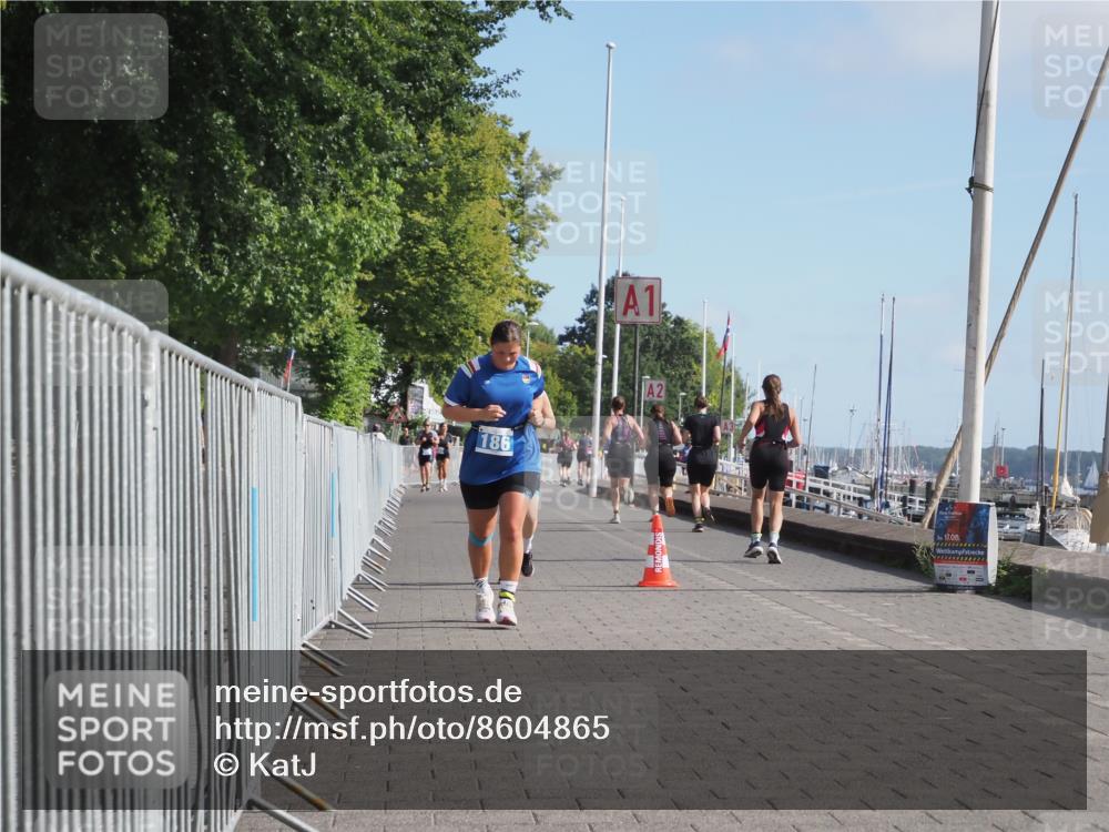 17.08.2025 - KN Förde Triathlon 2025 KatJ http://msf.ph/oto/8604865 17.08.2025 10:28:14 Laufen 174, 186 meine-sportfotos.de