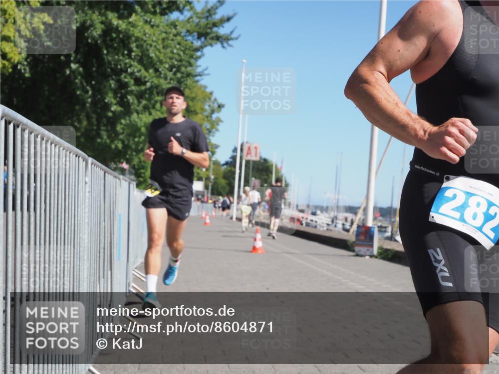 17.08.2025 - KN Förde Triathlon 2025 KatJ http://msf.ph/oto/8604871 17.08.2025 11:58:03 Laufen 282, 604, 636 meine-sportfotos.de