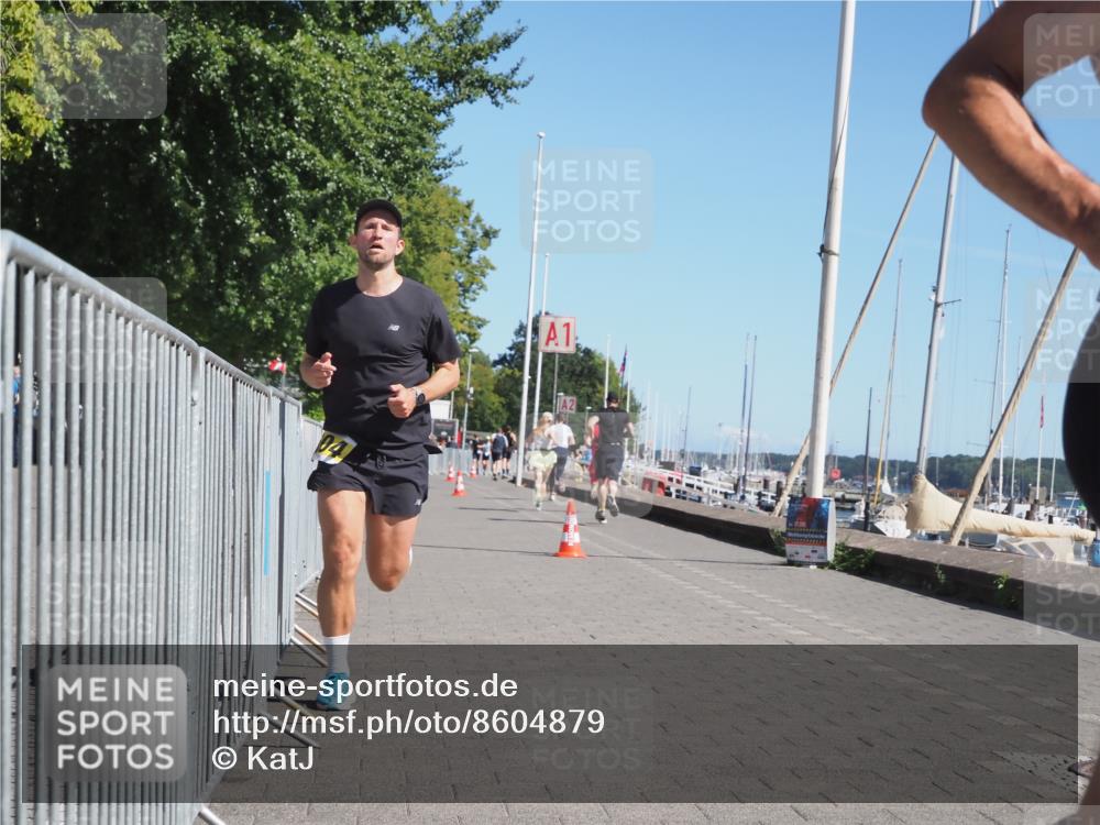 17.08.2025 - KN Förde Triathlon 2025 KatJ http://msf.ph/oto/8604879 17.08.2025 11:58:03 Laufen 282, 604, 636 meine-sportfotos.de