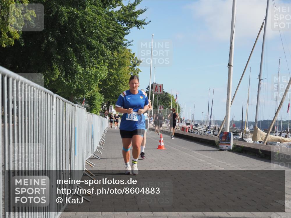 17.08.2025 - KN Förde Triathlon 2025 KatJ http://msf.ph/oto/8604883 17.08.2025 10:28:16 Laufen 174, 186 meine-sportfotos.de