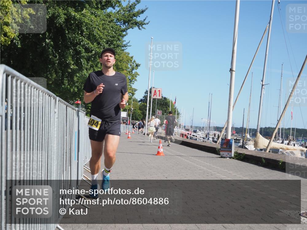 17.08.2025 - KN Förde Triathlon 2025 KatJ http://msf.ph/oto/8604886 17.08.2025 11:58:03 Laufen 282, 604, 636 meine-sportfotos.de