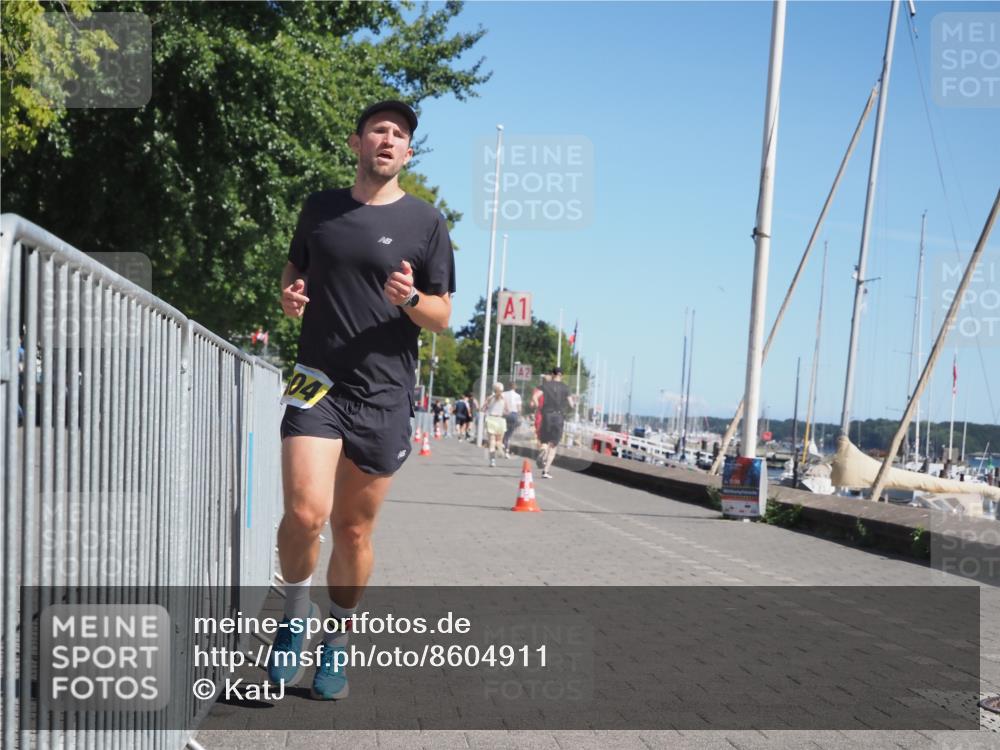 17.08.2025 - KN Förde Triathlon 2025 KatJ http://msf.ph/oto/8604911 17.08.2025 11:58:04 Laufen 282, 604, 636 meine-sportfotos.de