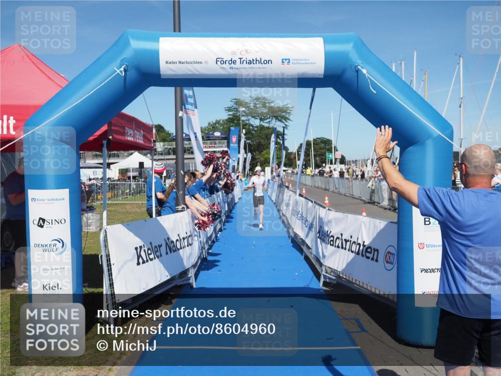 17.08.2025 - KN Förde Triathlon 2025 MichiJ http://msf.ph/oto/8604960 17.08.2025 14:23:23 Laufen 510 meine-sportfotos.de