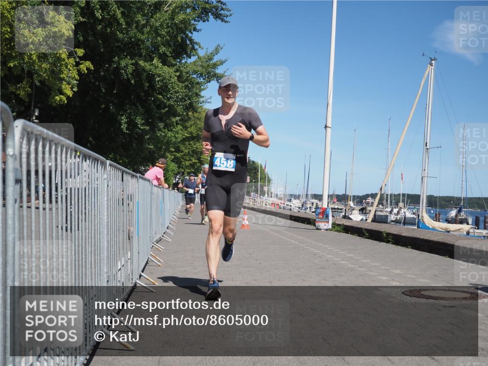 17.08.2025 - KN Förde Triathlon 2025 KatJ http://msf.ph/oto/8605000 17.08.2025 13:48:08 Laufen 436, 458, 501 meine-sportfotos.de