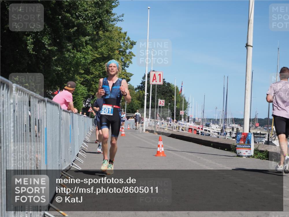 17.08.2025 - KN Förde Triathlon 2025 KatJ http://msf.ph/oto/8605011 17.08.2025 13:48:10 Laufen 436, 458, 501, 522, 541 meine-sportfotos.de