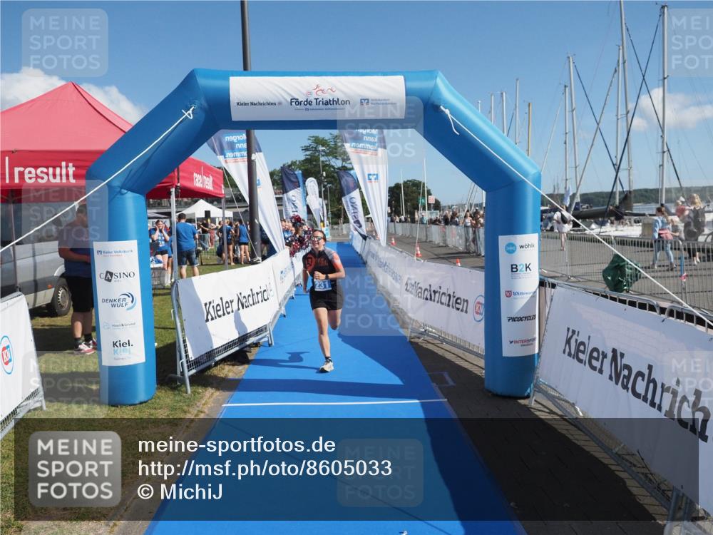 17.08.2025 - KN Förde Triathlon 2025 MichiJ http://msf.ph/oto/8605033 17.08.2025 11:06:10 Laufen 231 meine-sportfotos.de