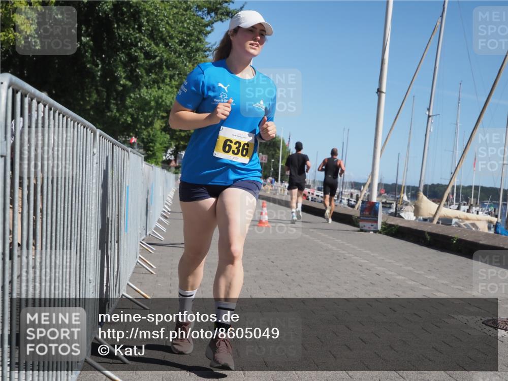 17.08.2025 - KN Förde Triathlon 2025 KatJ http://msf.ph/oto/8605049 17.08.2025 11:58:12 Laufen 603, 627, 636 meine-sportfotos.de