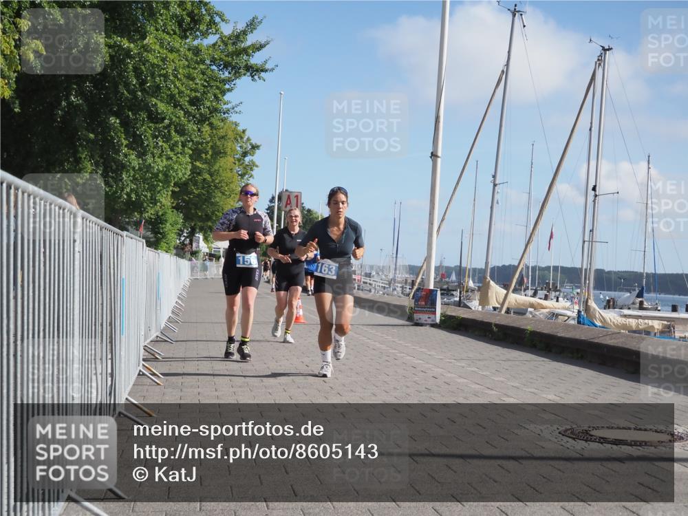 17.08.2025 - KN Förde Triathlon 2025 KatJ http://msf.ph/oto/8605143 17.08.2025 10:28:36 Laufen 144, 156, 163 meine-sportfotos.de