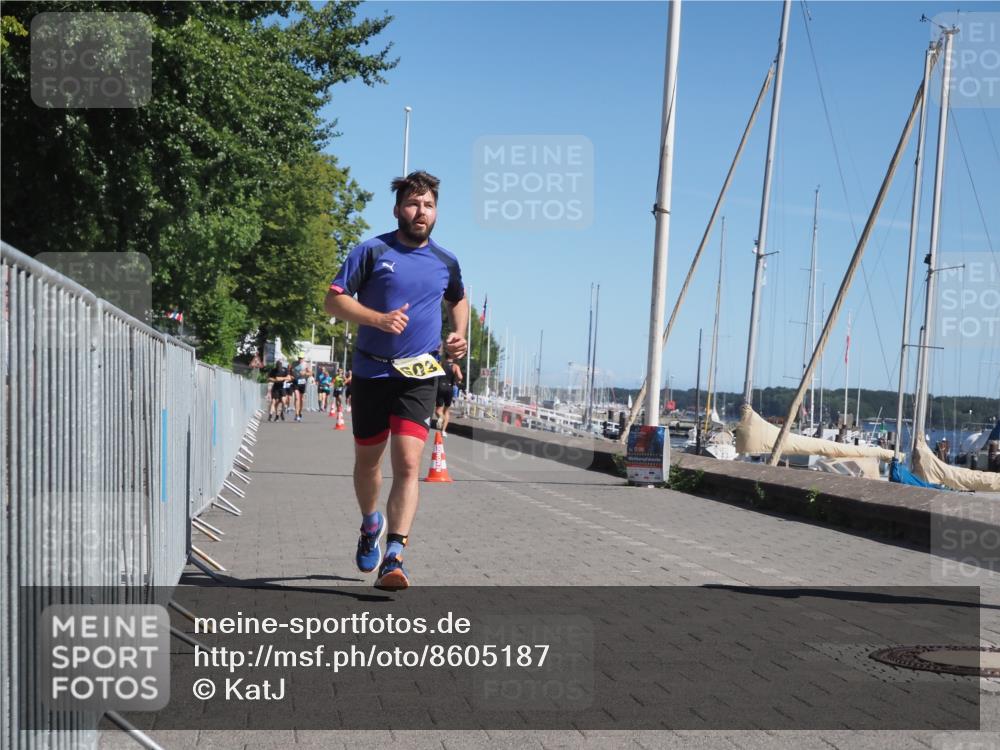 17.08.2025 - KN Förde Triathlon 2025 KatJ http://msf.ph/oto/8605187 17.08.2025 11:58:17 Laufen 603, 627 meine-sportfotos.de