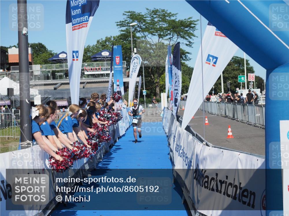 17.08.2025 - KN Förde Triathlon 2025 MichiJ http://msf.ph/oto/8605192 17.08.2025 14:24:10 Laufen  meine-sportfotos.de