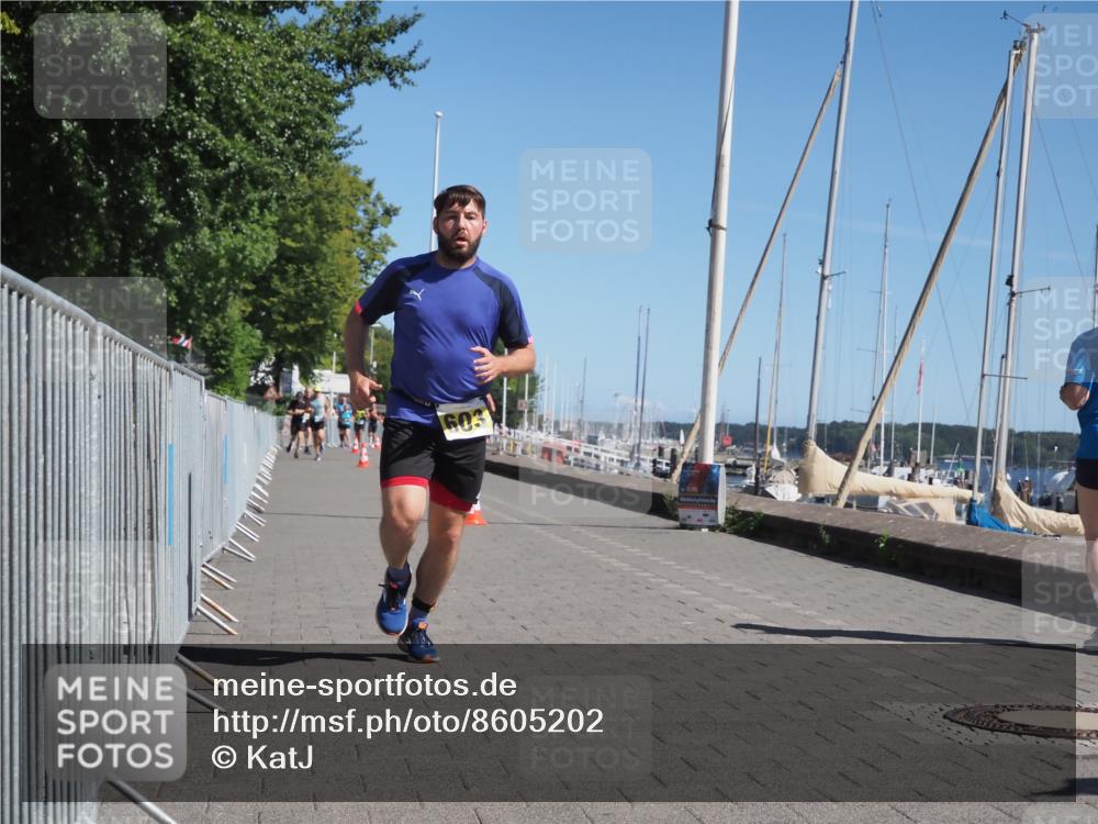 17.08.2025 - KN Förde Triathlon 2025 KatJ http://msf.ph/oto/8605202 17.08.2025 11:58:17 Laufen 603, 627 meine-sportfotos.de