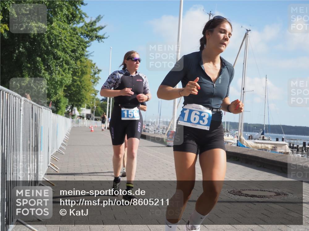 17.08.2025 - KN Förde Triathlon 2025 KatJ http://msf.ph/oto/8605211 17.08.2025 10:28:38 Laufen 144, 156, 163 meine-sportfotos.de
