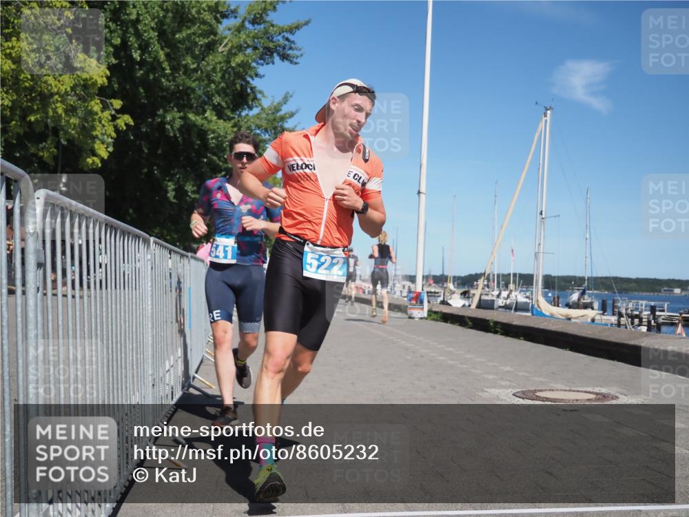 17.08.2025 - KN Förde Triathlon 2025 KatJ http://msf.ph/oto/8605232 17.08.2025 13:48:18 Laufen 436, 522, 541 meine-sportfotos.de