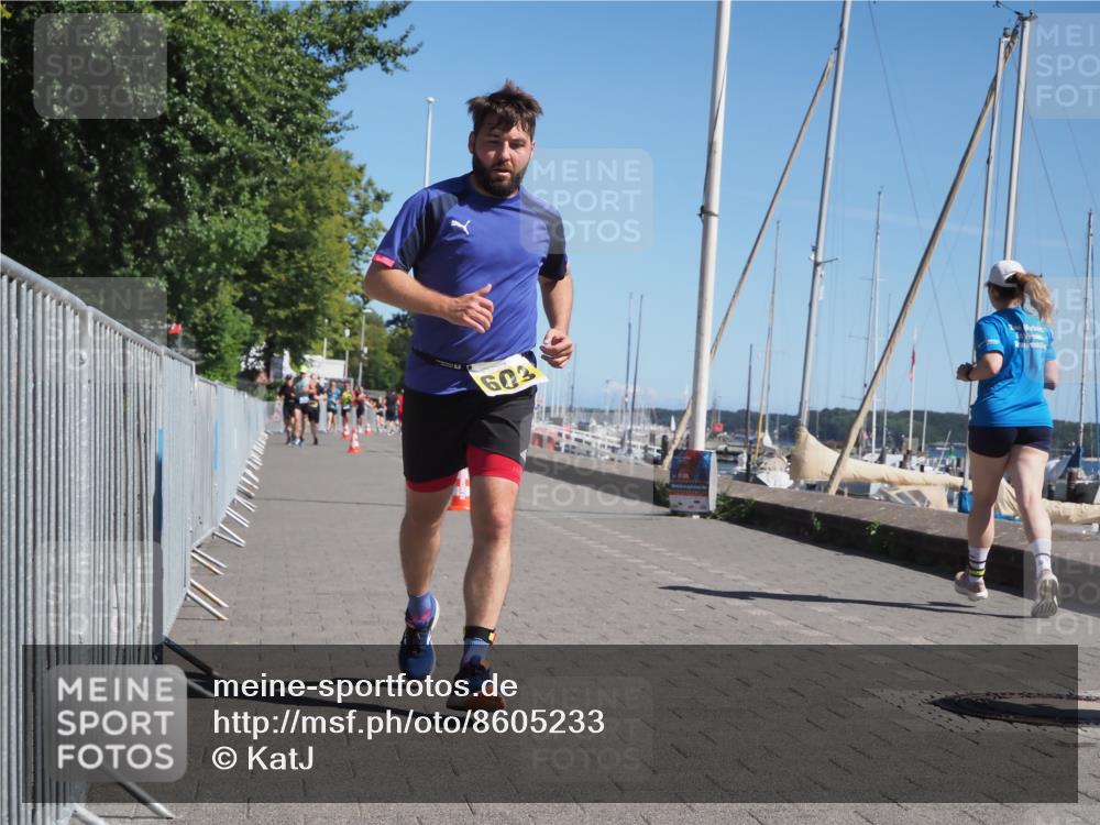 17.08.2025 - KN Förde Triathlon 2025 KatJ http://msf.ph/oto/8605233 17.08.2025 11:58:18 Laufen 603 meine-sportfotos.de