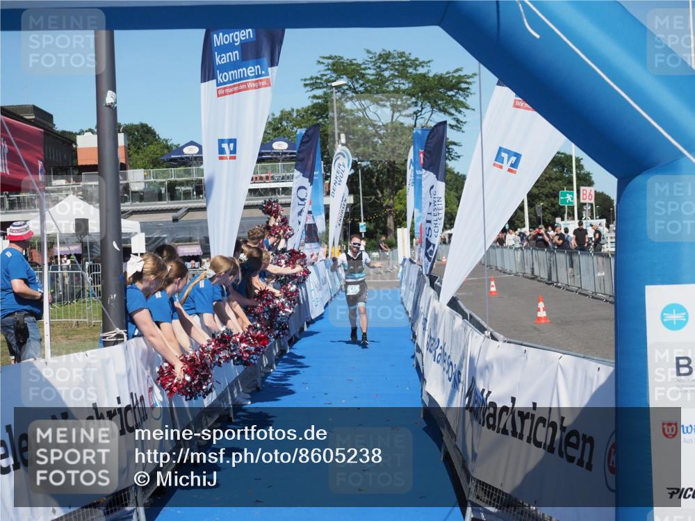17.08.2025 - KN Förde Triathlon 2025 MichiJ http://msf.ph/oto/8605238 17.08.2025 14:24:10 Laufen  meine-sportfotos.de