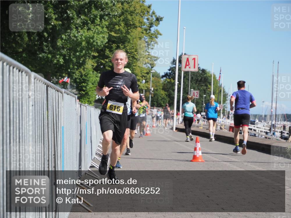 17.08.2025 - KN Förde Triathlon 2025 KatJ http://msf.ph/oto/8605252 17.08.2025 11:58:27 Laufen 340, 354, 616 meine-sportfotos.de
