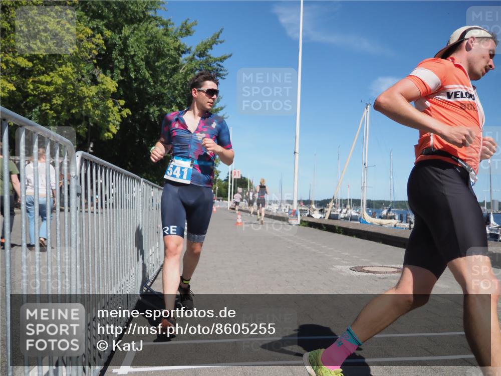 17.08.2025 - KN Förde Triathlon 2025 KatJ http://msf.ph/oto/8605255 17.08.2025 13:48:19 Laufen 436, 522, 541 meine-sportfotos.de