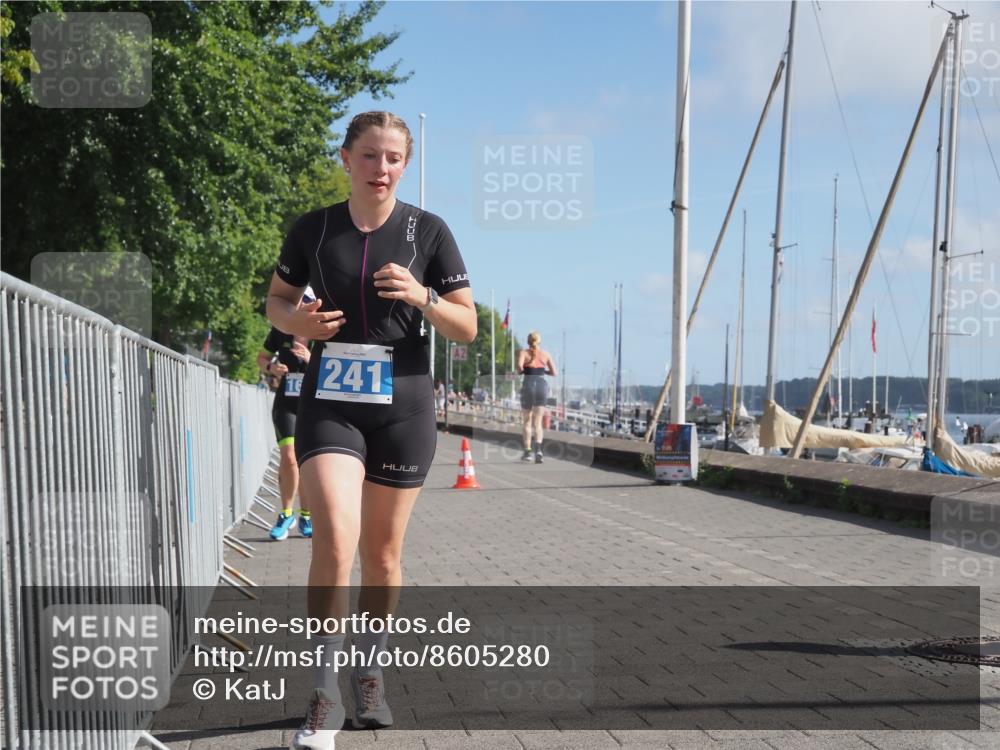 17.08.2025 - KN Förde Triathlon 2025 KatJ http://msf.ph/oto/8605280 17.08.2025 10:29:35 Laufen 160, 192, 241 meine-sportfotos.de